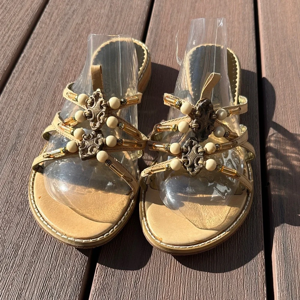 Elegant Gold Women's Sandals